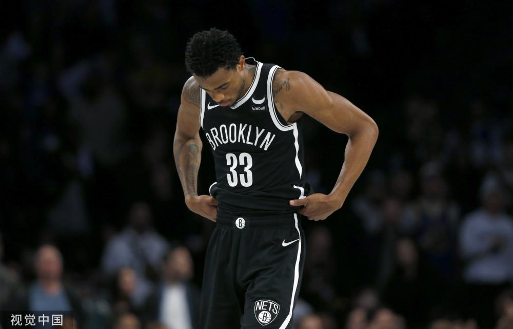 了众多球迷 了众多球迷