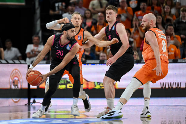 无论是小组 无论是小组