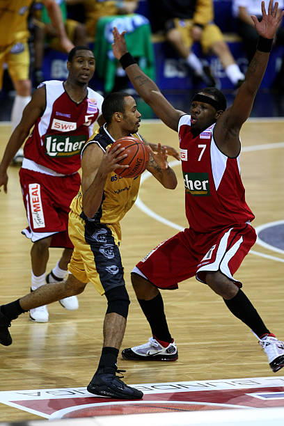 守策略和高 守策略和高