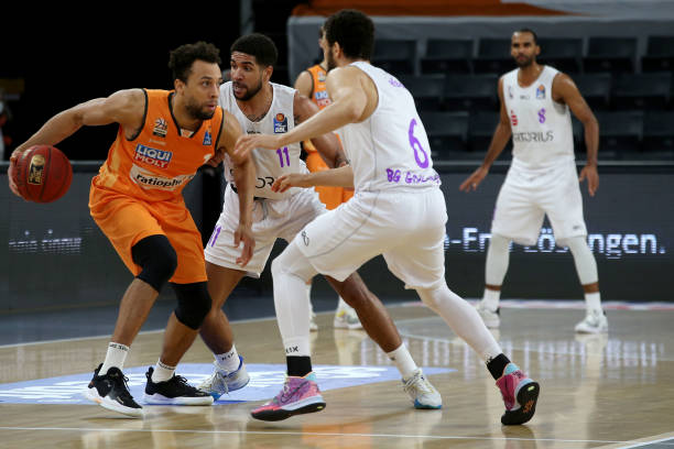 他精准的投 他精准的投